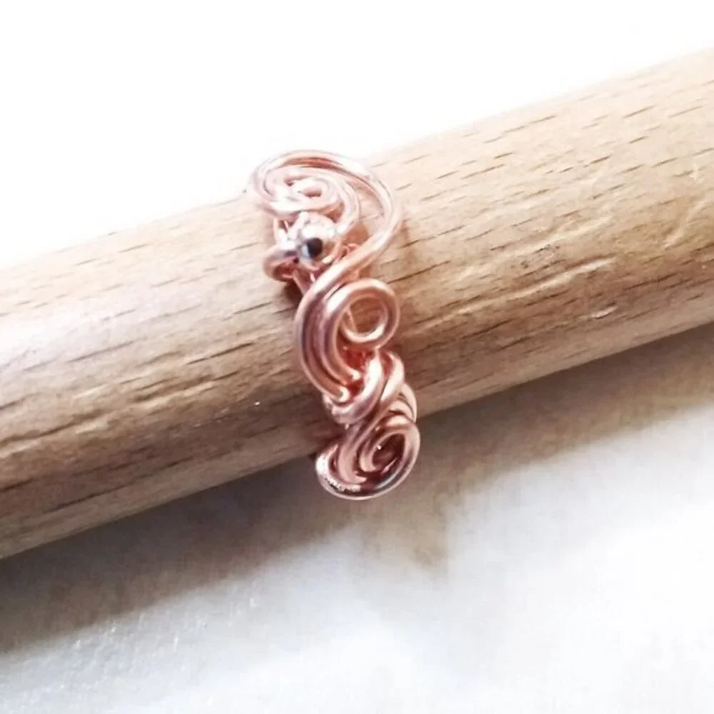 Feminine Swirls & Curls! Uniquely Handmade Copper Wire Wring Sz 6